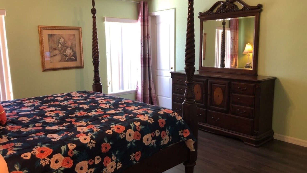 Photo of Bedroom in Silver Creek