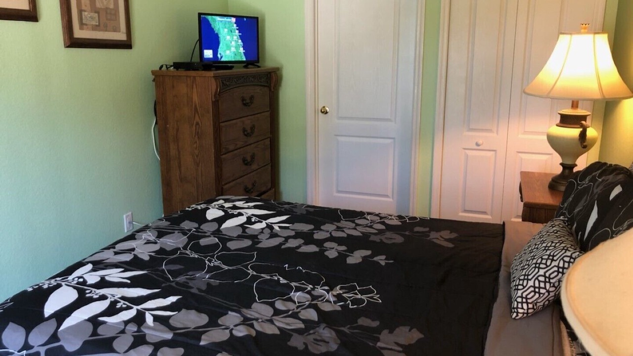 Photo of Bedroom in Silver Creek