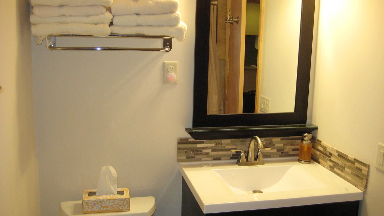 Photo of Bathroom in Edgar