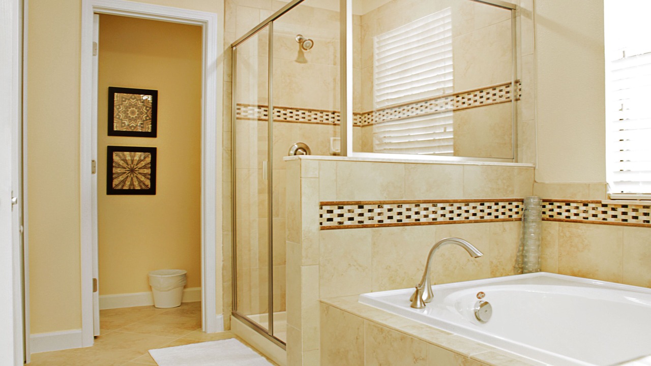Photo of Bathroom in Davenport