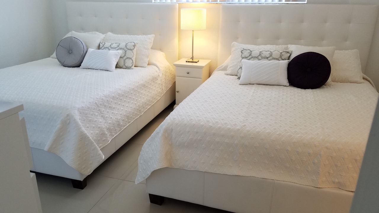 Photo of Bedroom in Hollywood South Central Beach