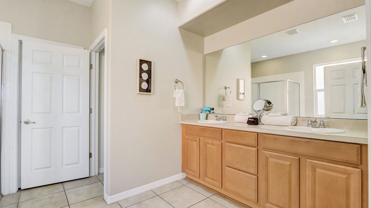Photo of Bathroom in Loughman