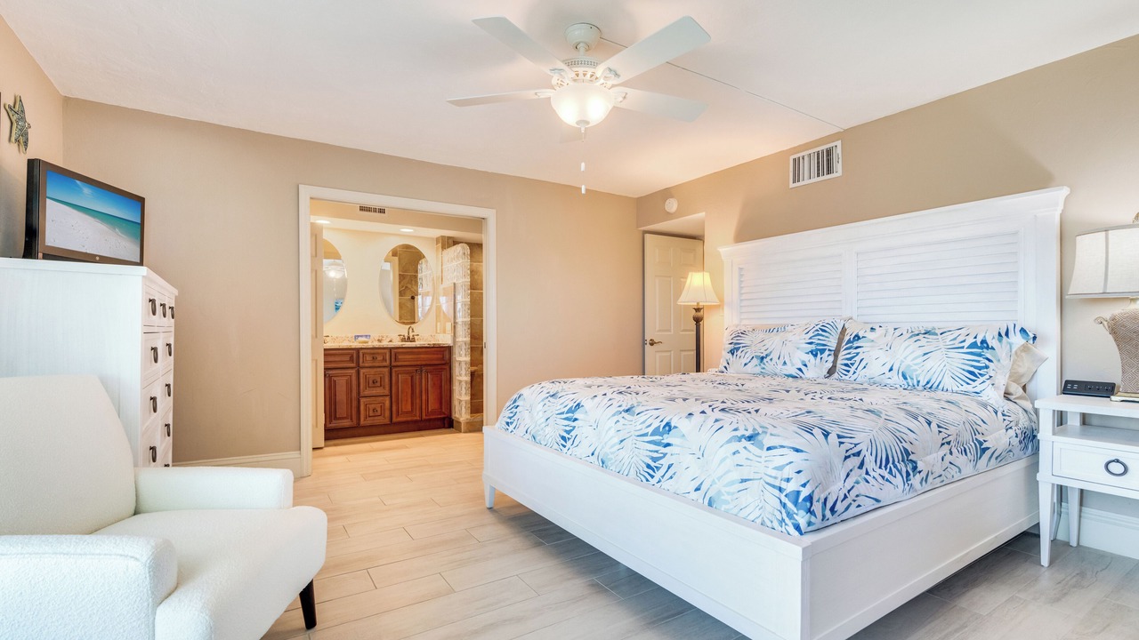 Photo of Bedroom in Sanibel