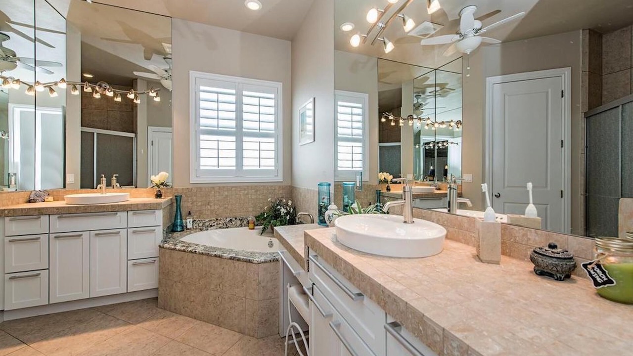 Photo of Bathroom in Bonita Shores