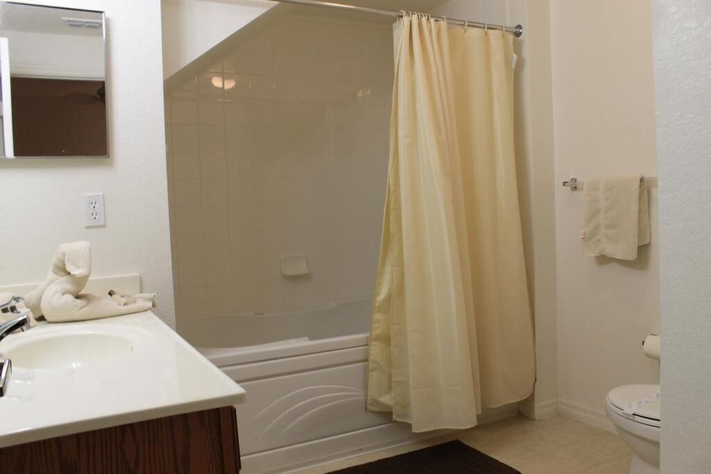 Photo of Bathroom in Venetian Bay Villages