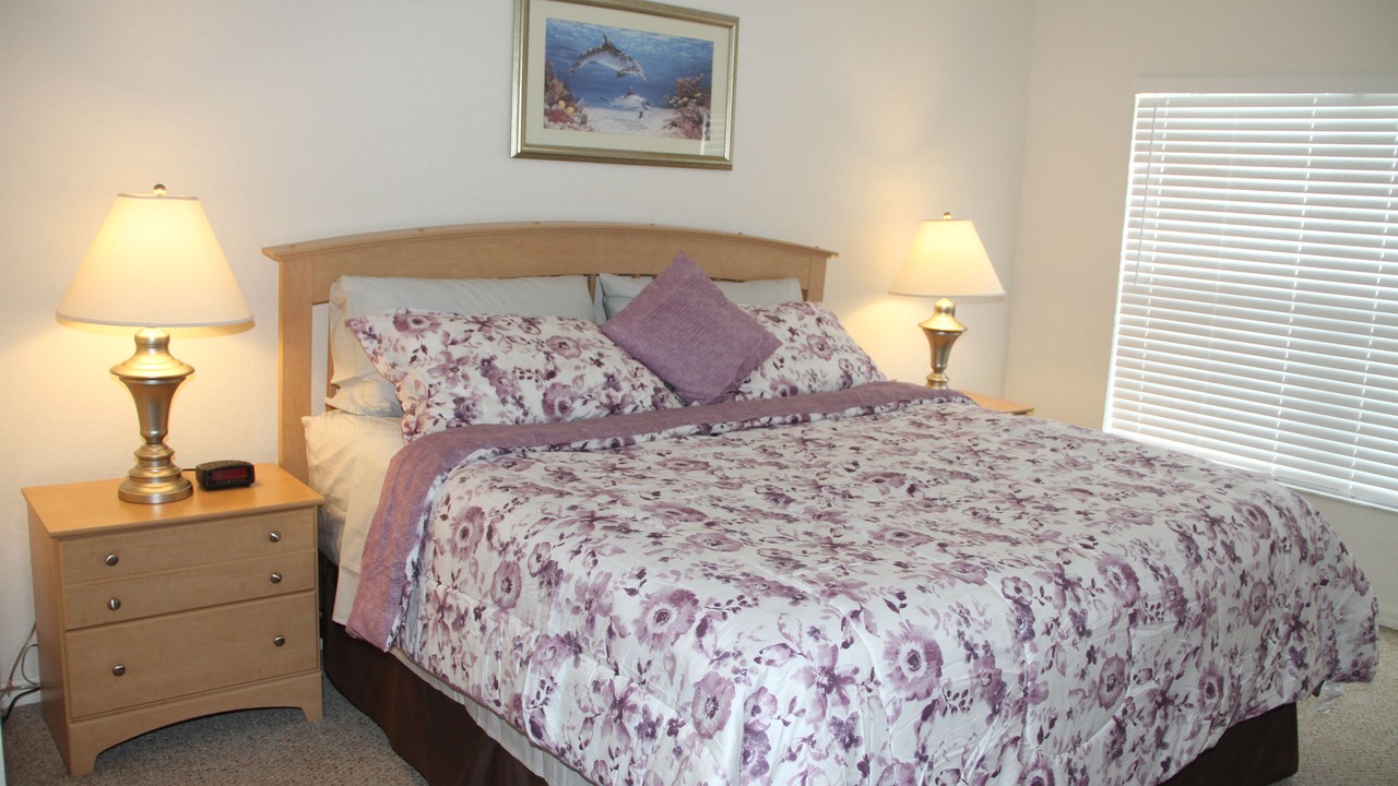 Photo of Bedroom in Venetian Bay Villages