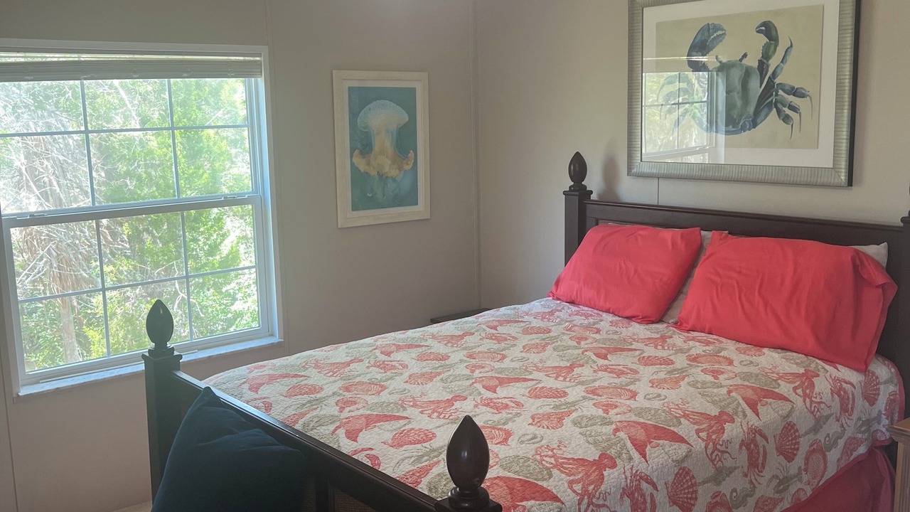 Photo of Bedroom in Crystal River