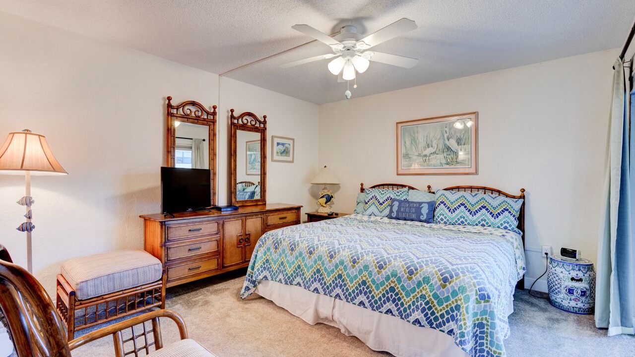 Photo of Bedroom in New Smyrna Beach