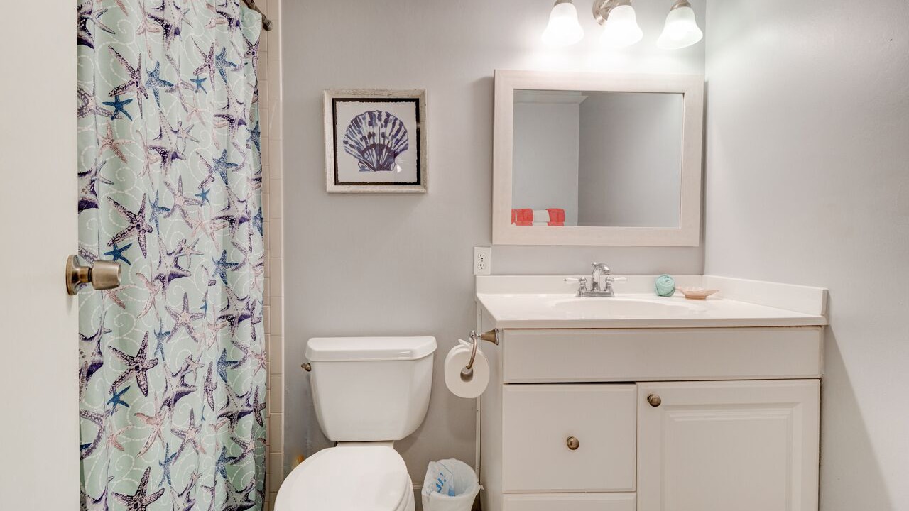 Photo of Bathroom in New Smyrna Beach