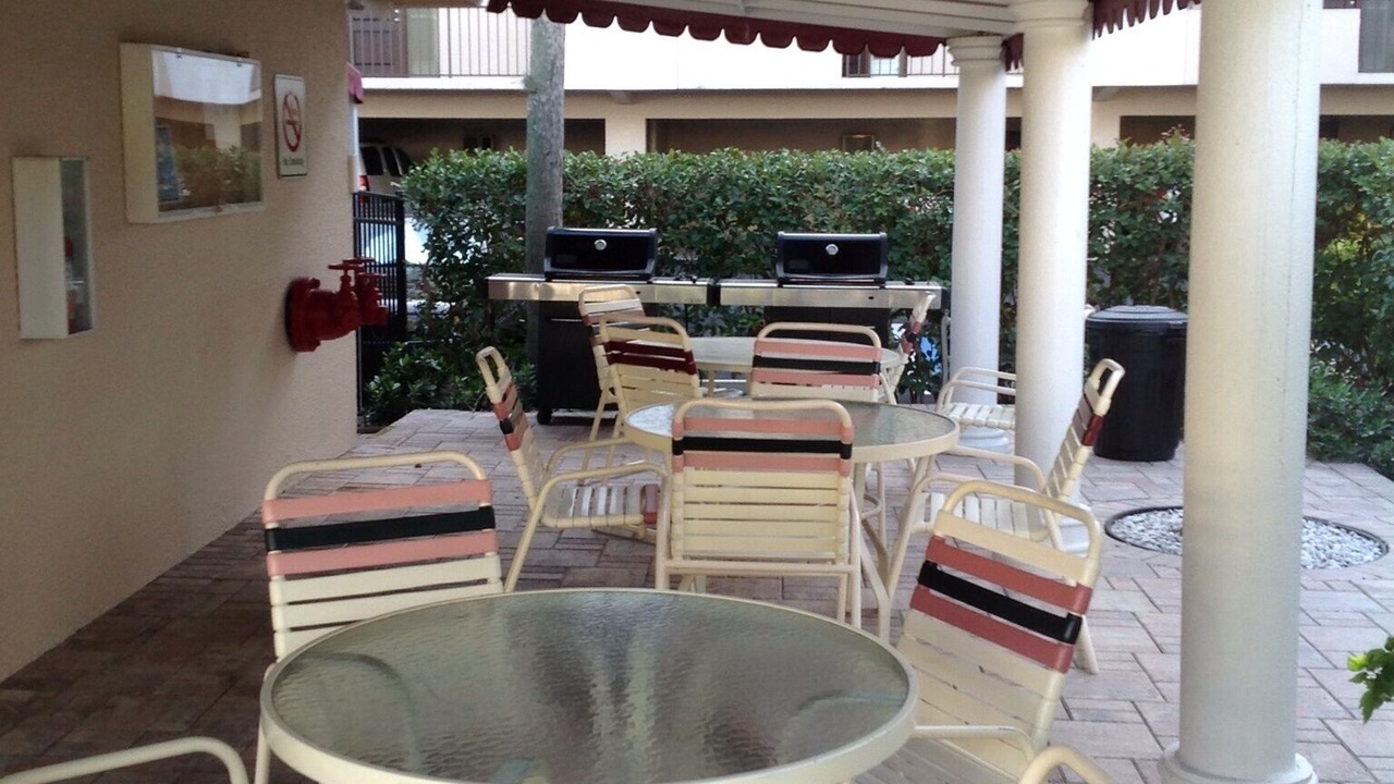 Photo of Outdoor in Old Naples