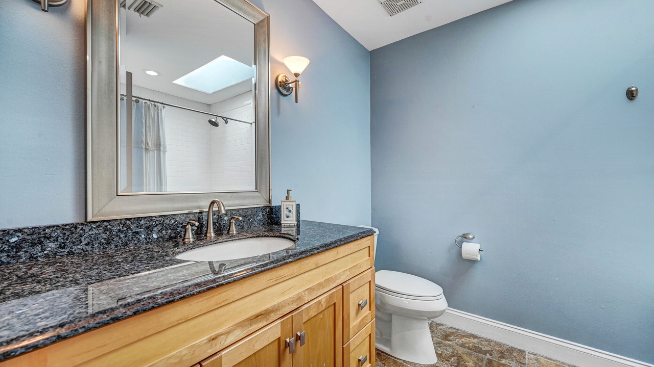 Photo of Bathroom in Floridana Beach