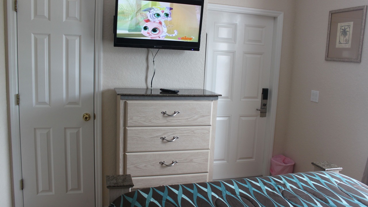 Photo of Bedroom in Regal Palms