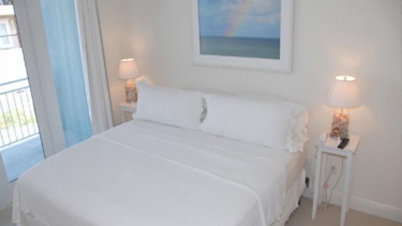 Photo of Patio Balcony in White Sands First