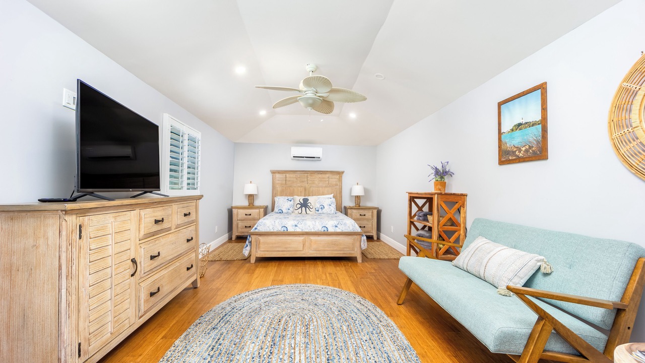 Photo of Bedroom in Jupiter Farms