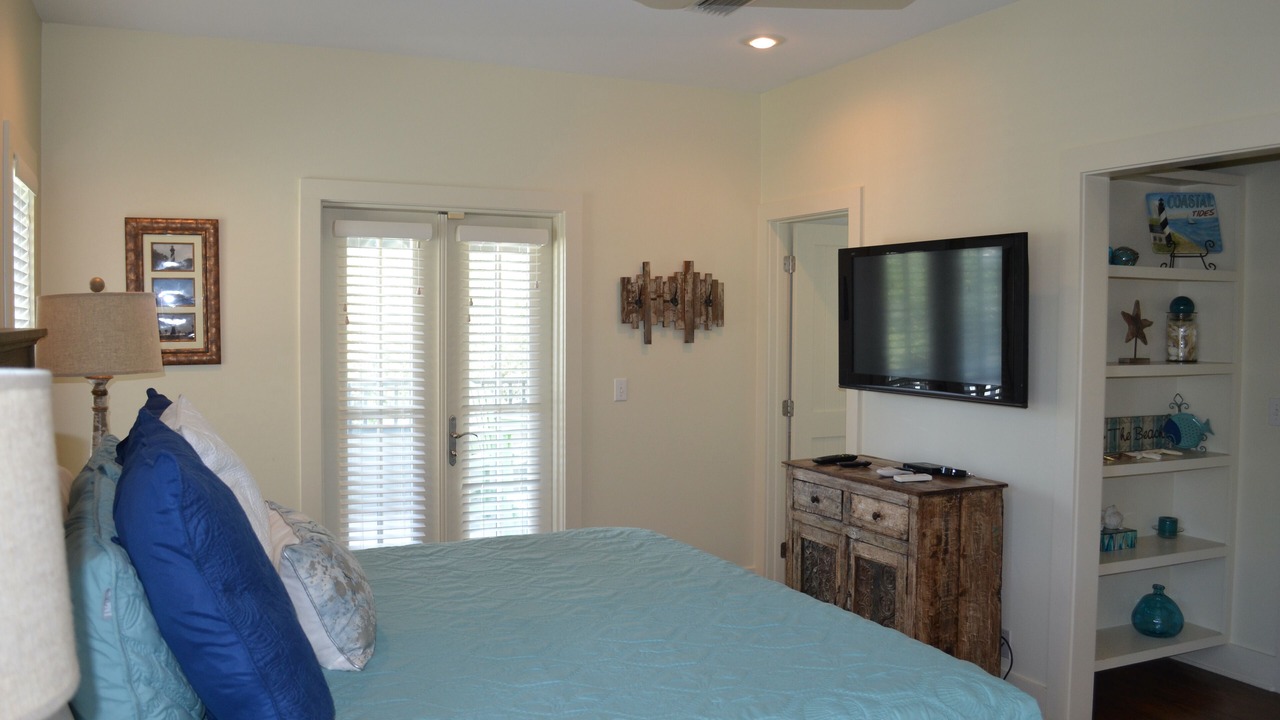 Photo of Bedroom in Seacrest