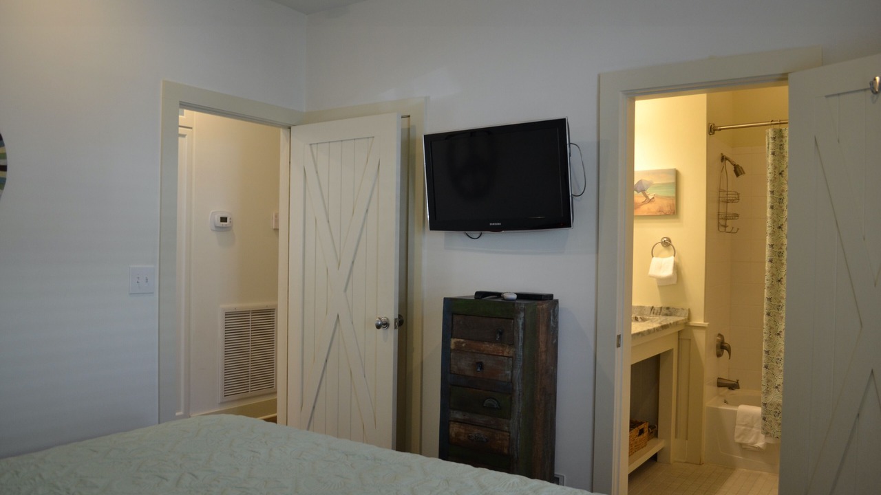 Photo of Bedroom in Seacrest