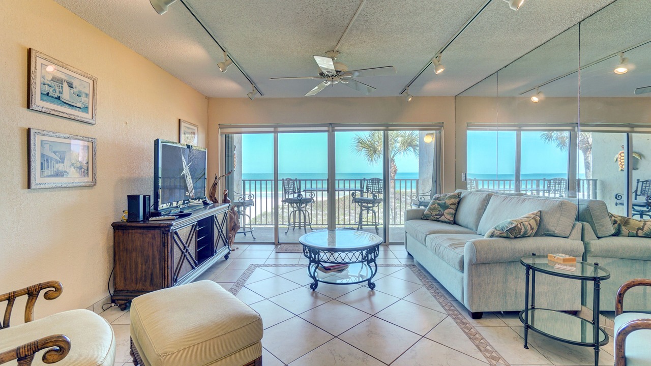 Photo of Livingroom in Indian Rocks Beach
