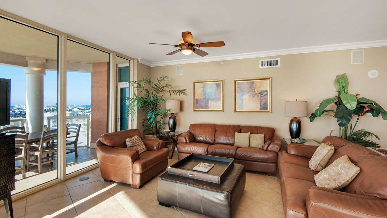 Photo of Livingroom in Pensacola Beach