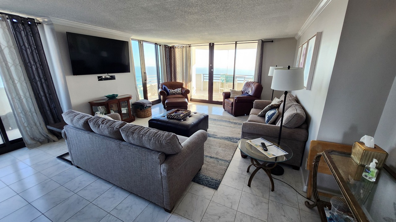 Photo of Livingroom in Daytona Beach