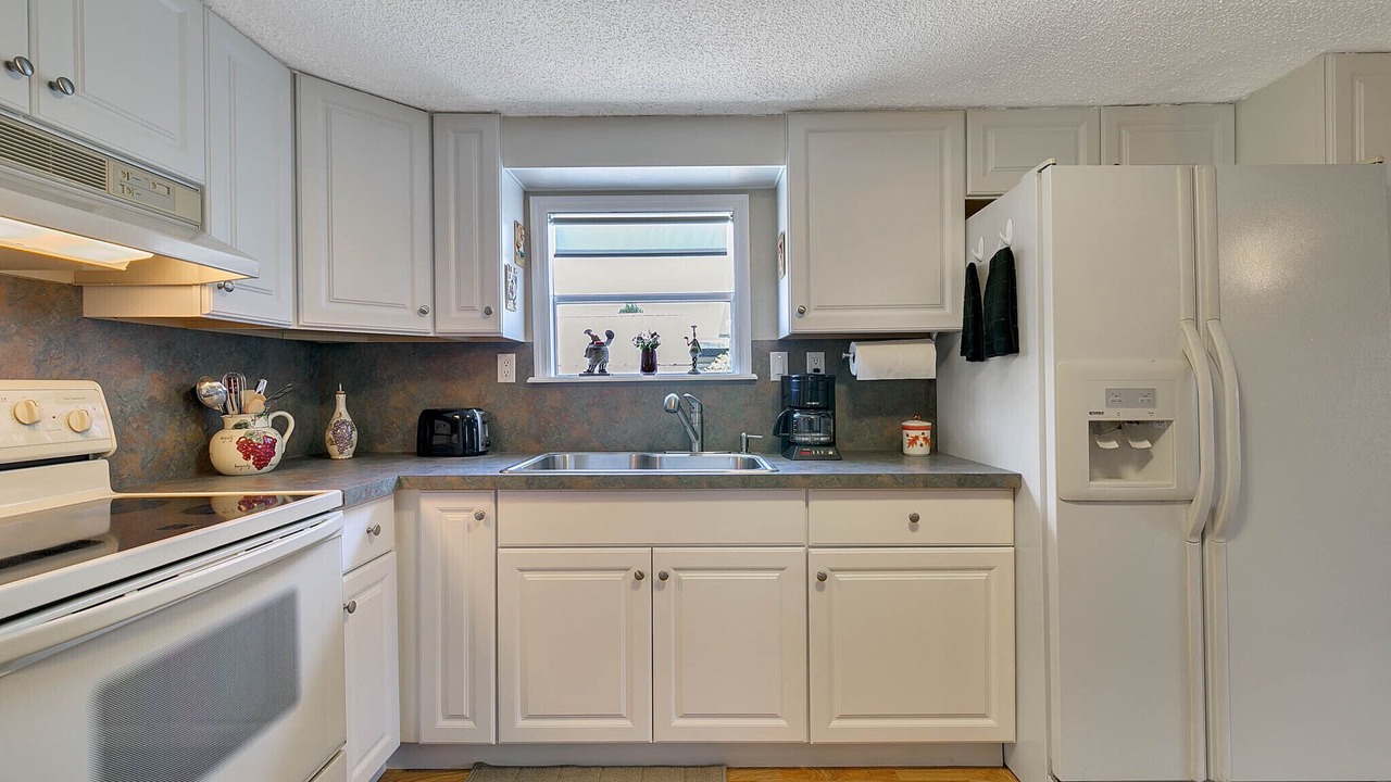 Photo of Kitchen in Crystal River