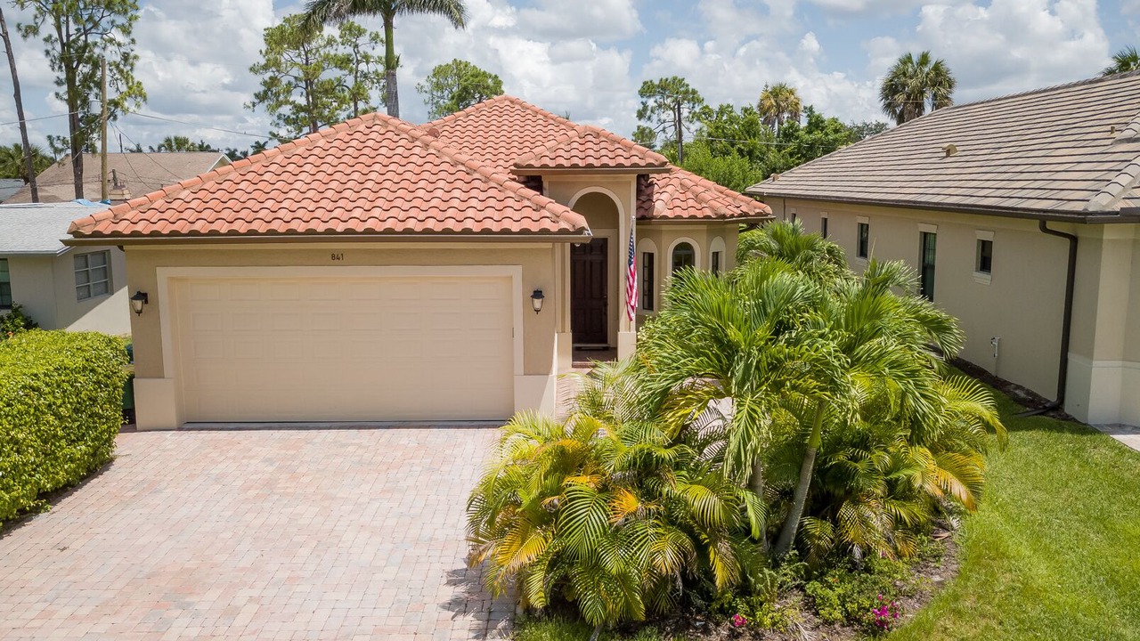 Photo of Outdoor in Naples Park