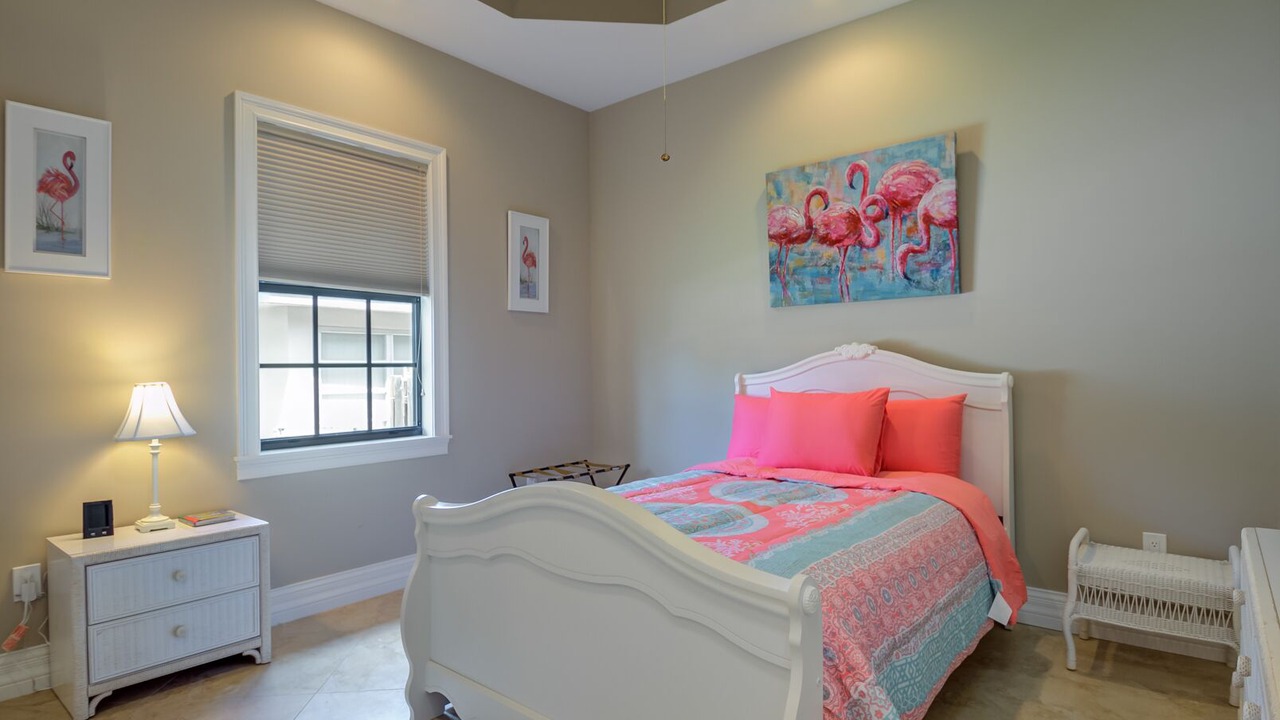 Photo of Bedroom in Naples Park