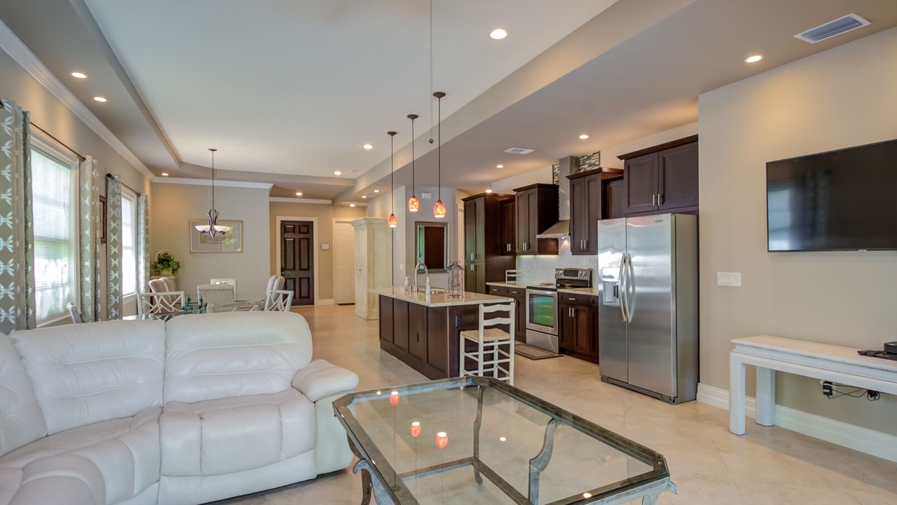 Photo of Livingroom in Naples Park
