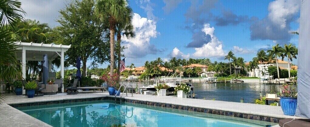 Photo of Outdoor in Juno Beach
