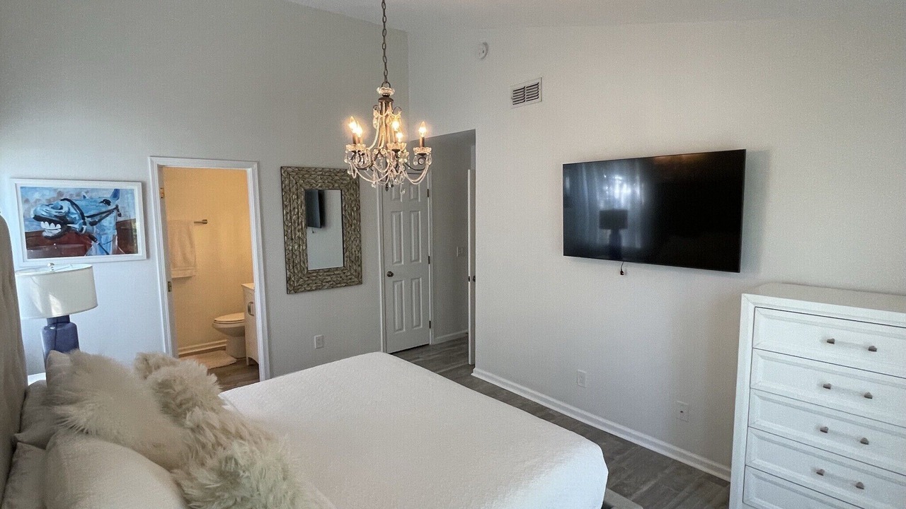 Photo of Bedroom in Sawgrass