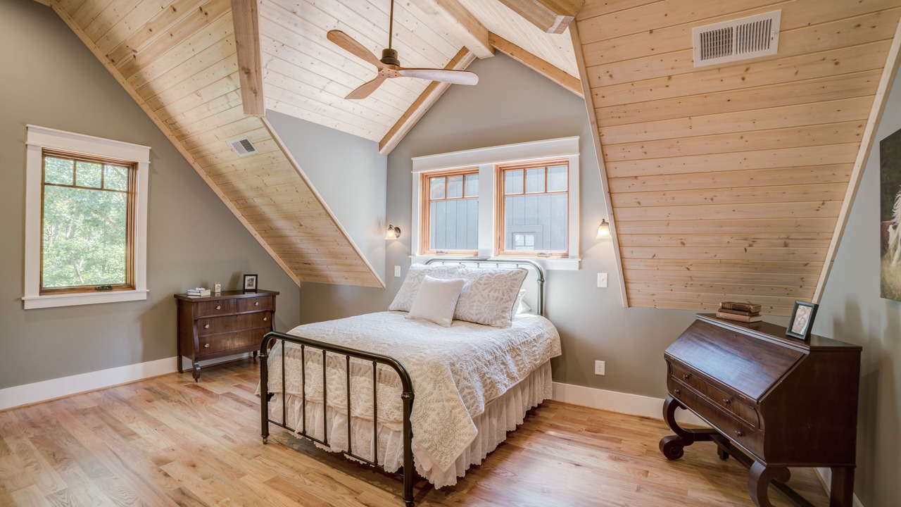 Photo of Bedroom in Mill Spring
