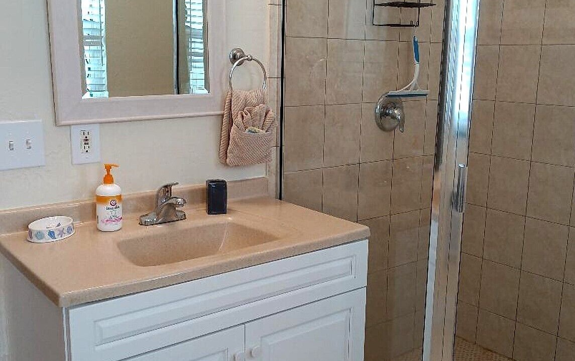 Photo of Bathroom in Pass-a-Grille Historic District