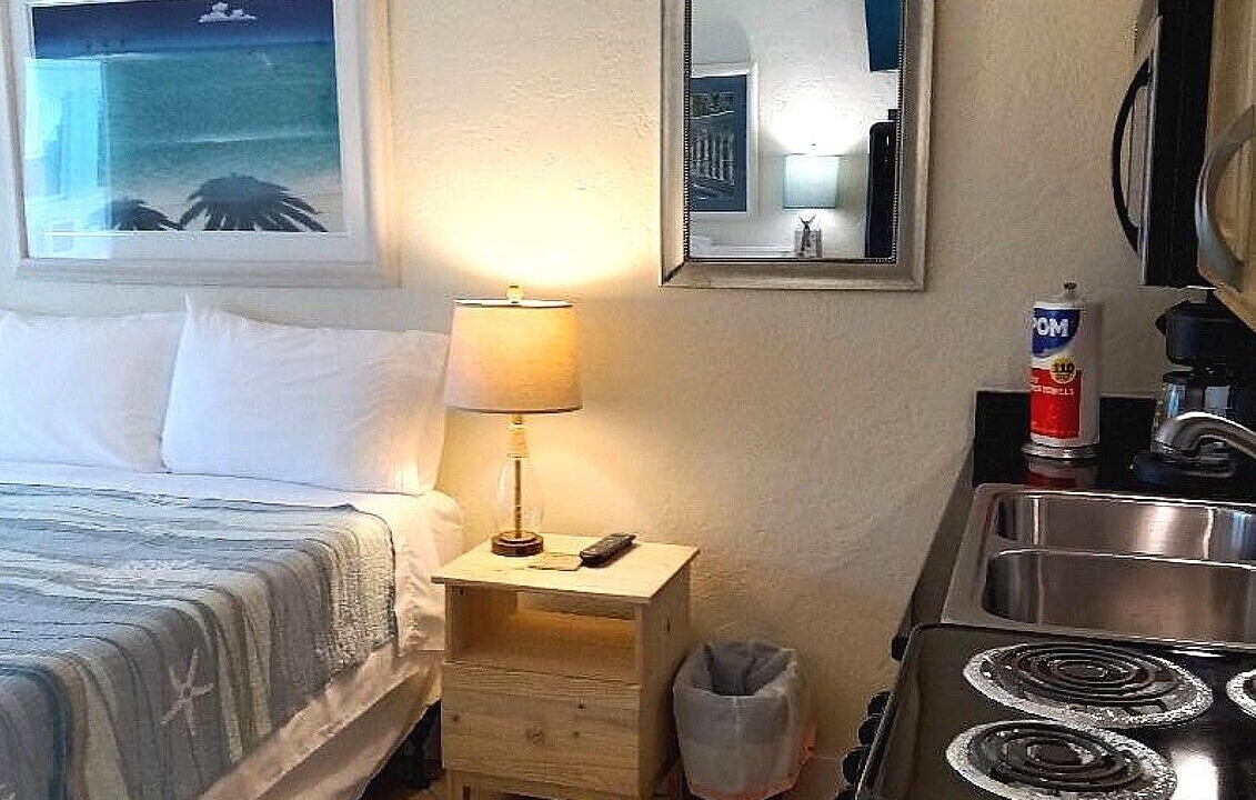 Photo of Bedroom in Pass-a-Grille Historic District