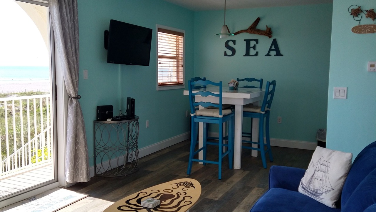 Photo of Livingroom in Cocoa Beach