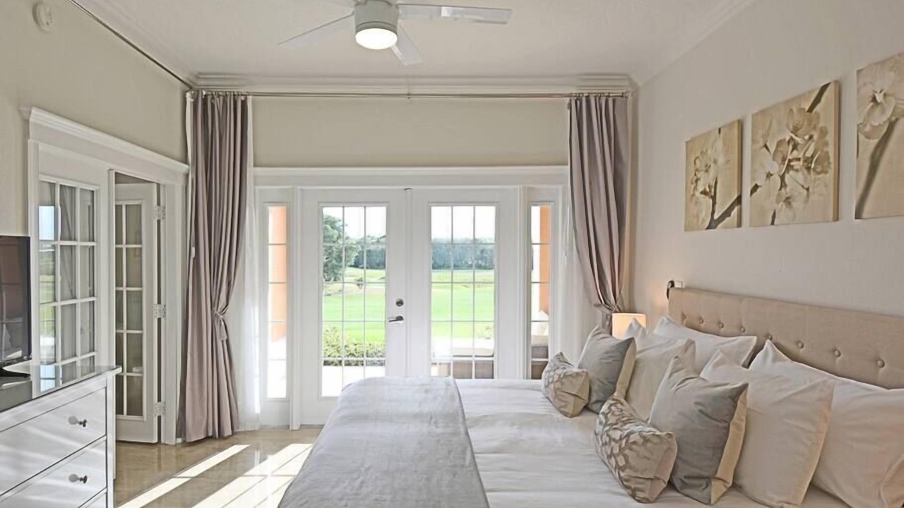Photo of Bedroom in Reunion