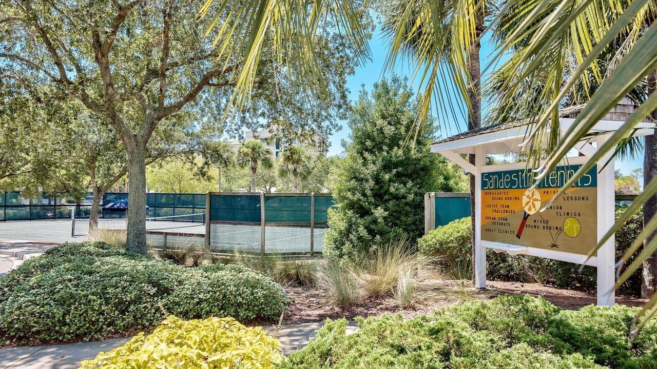 Photo of Outdoor in Baytowne Wharf