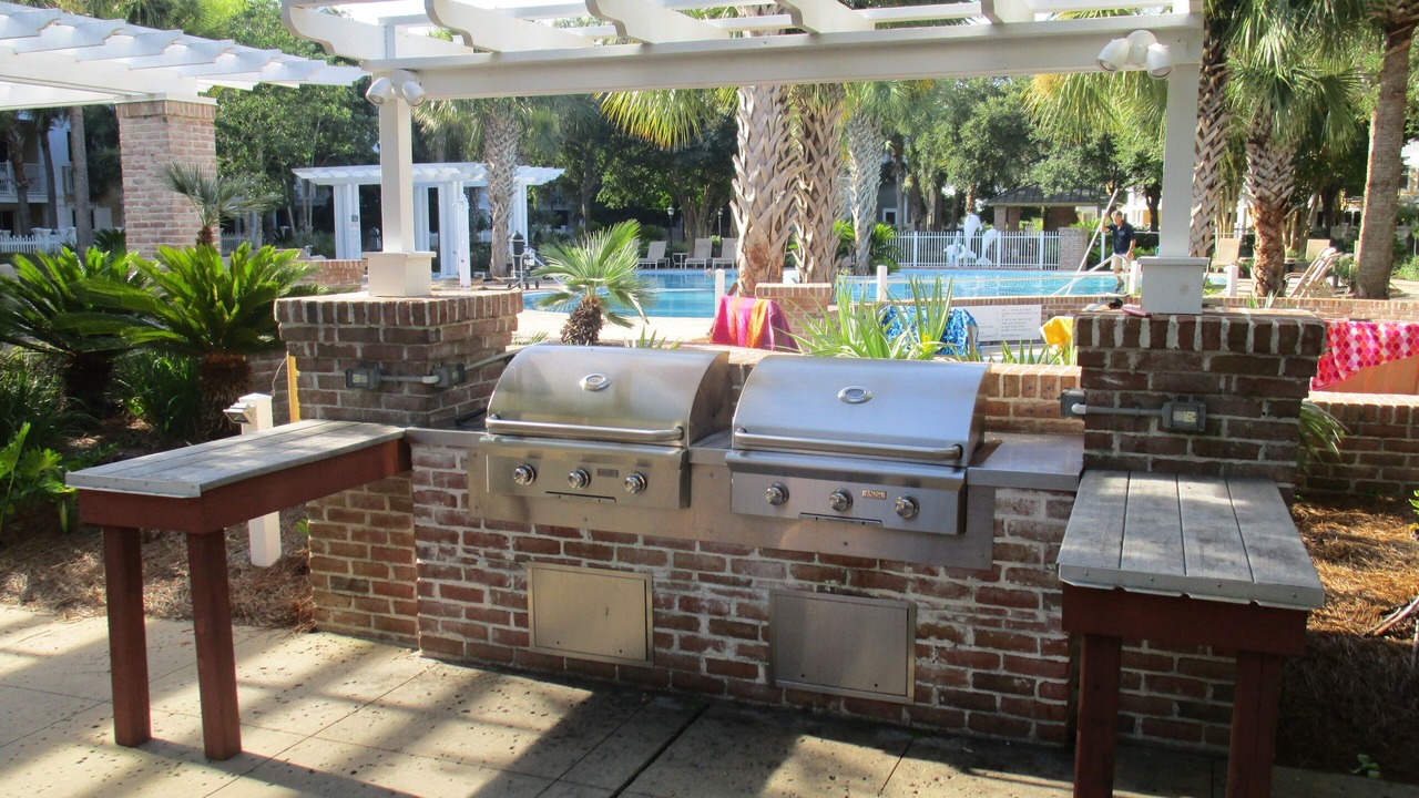 Photo of Outdoor in Baytowne Wharf