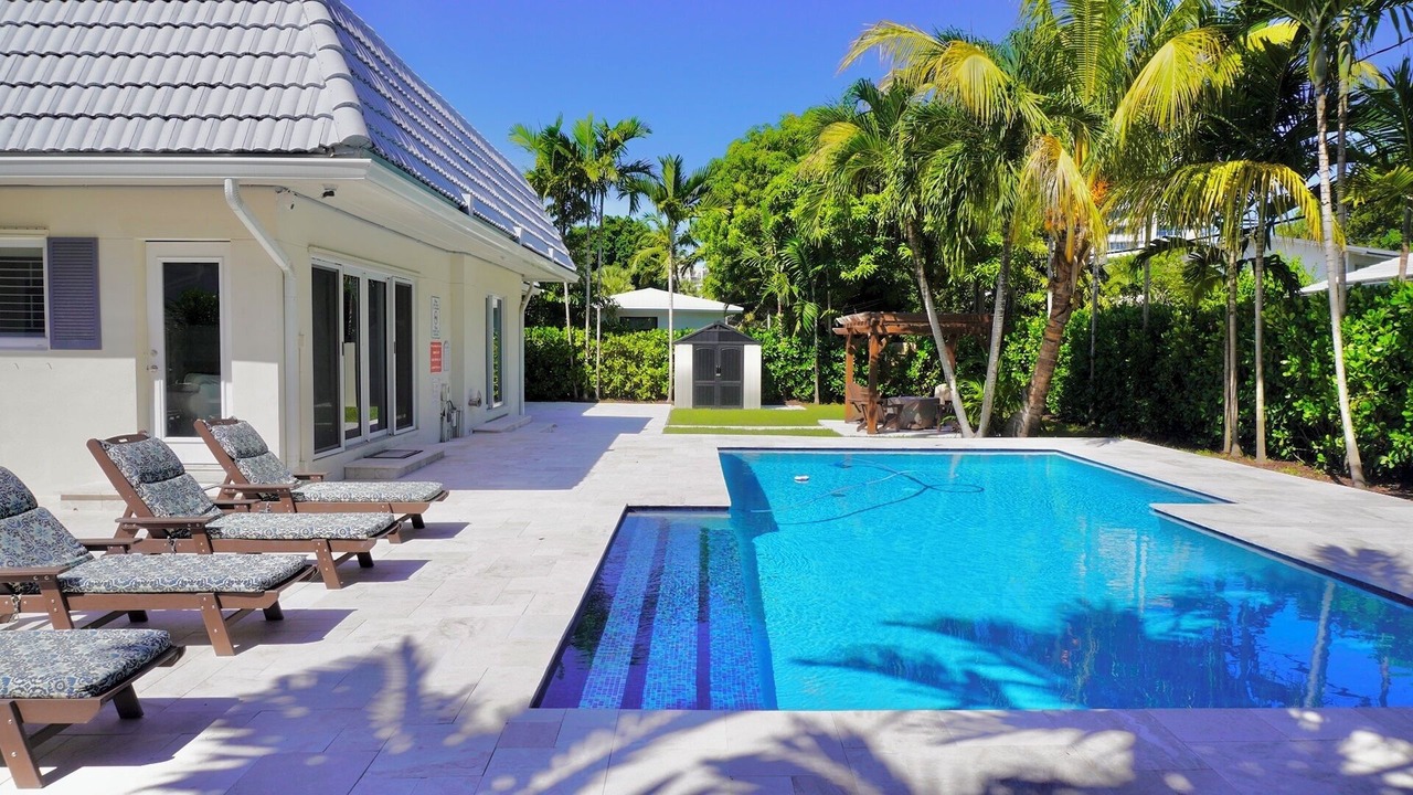 Photo of Outdoor in Sunrise Intracoastal