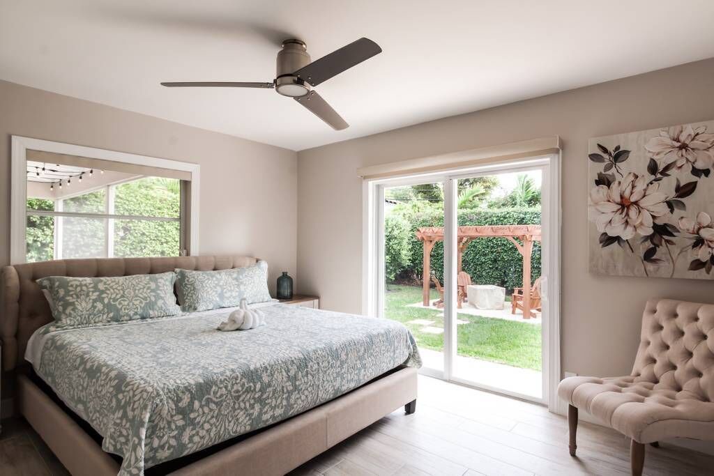 Photo of Bedroom in Sunrise Intracoastal