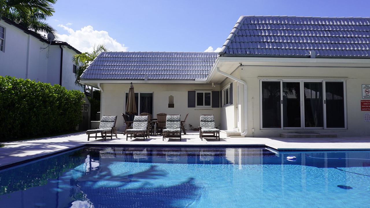 Photo of Outdoor in Sunrise Intracoastal