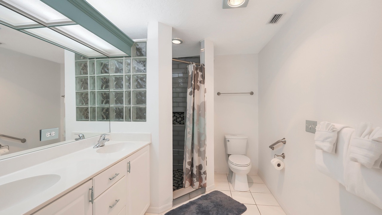 Photo of Bathroom in Nokomis