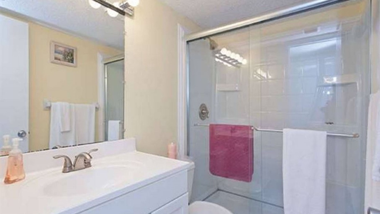 Photo of Bathroom in Crescent Beach
