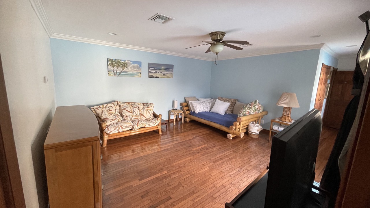 Photo of Livingroom in South Palm Park Neighborhood Association