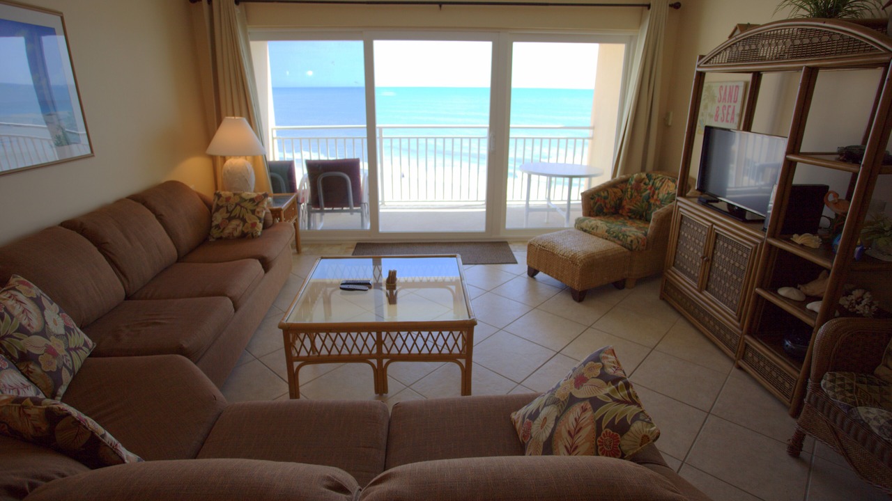 Photo of Livingroom in Satellite Beach