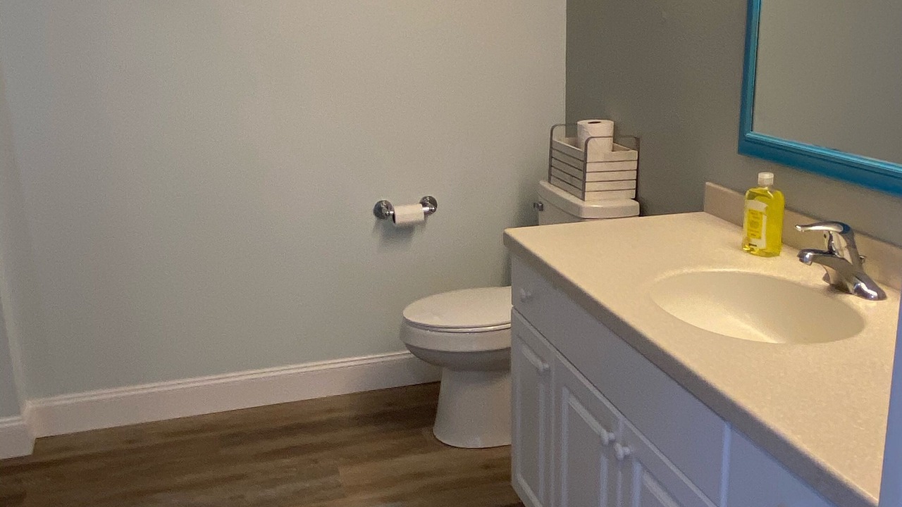 Photo of Bathroom in Ortona Park