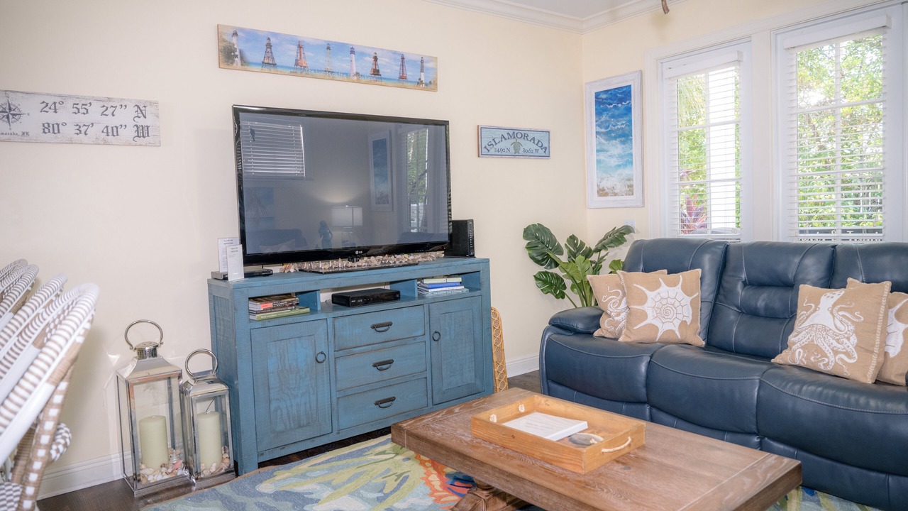 Photo of Livingroom in Islamorada