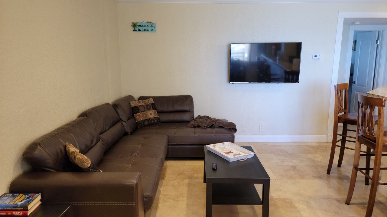 Photo of Livingroom in Hollywood