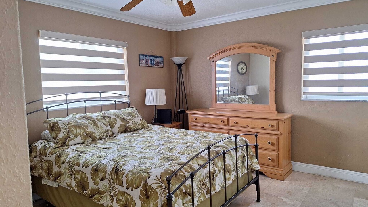 Photo of Bedroom in Hollywood