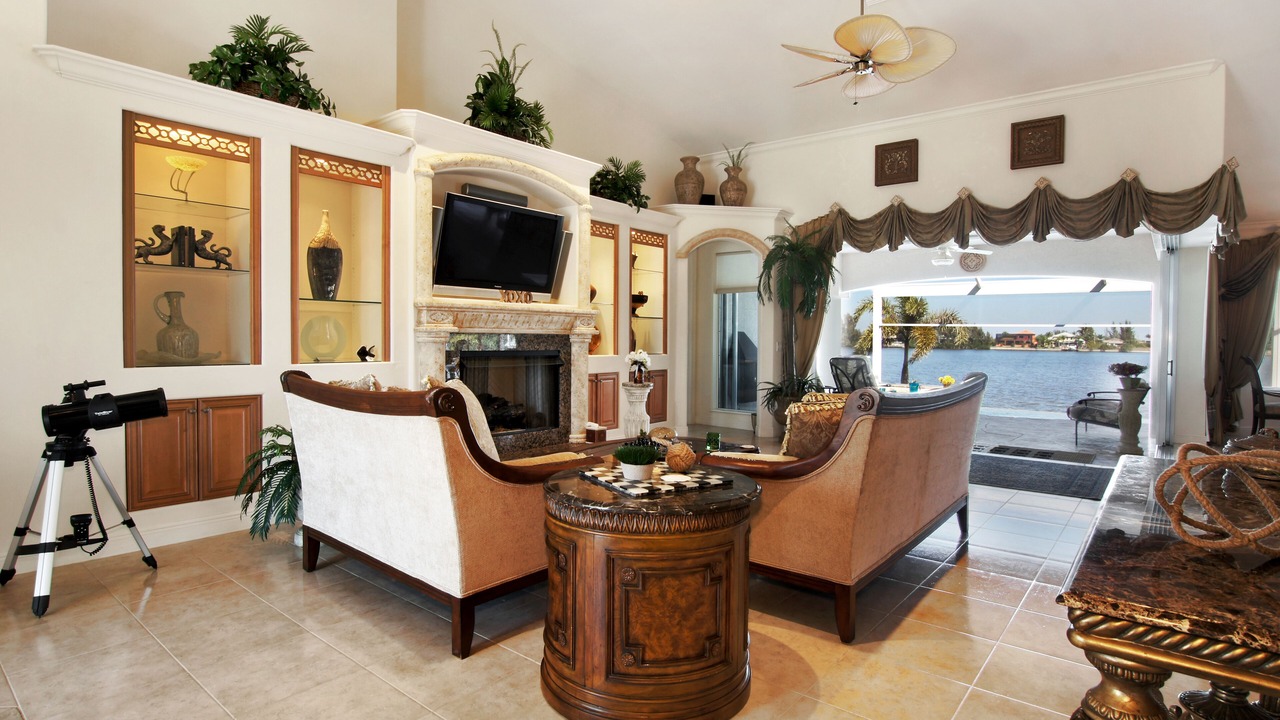 Photo of Livingroom in Burnt Store