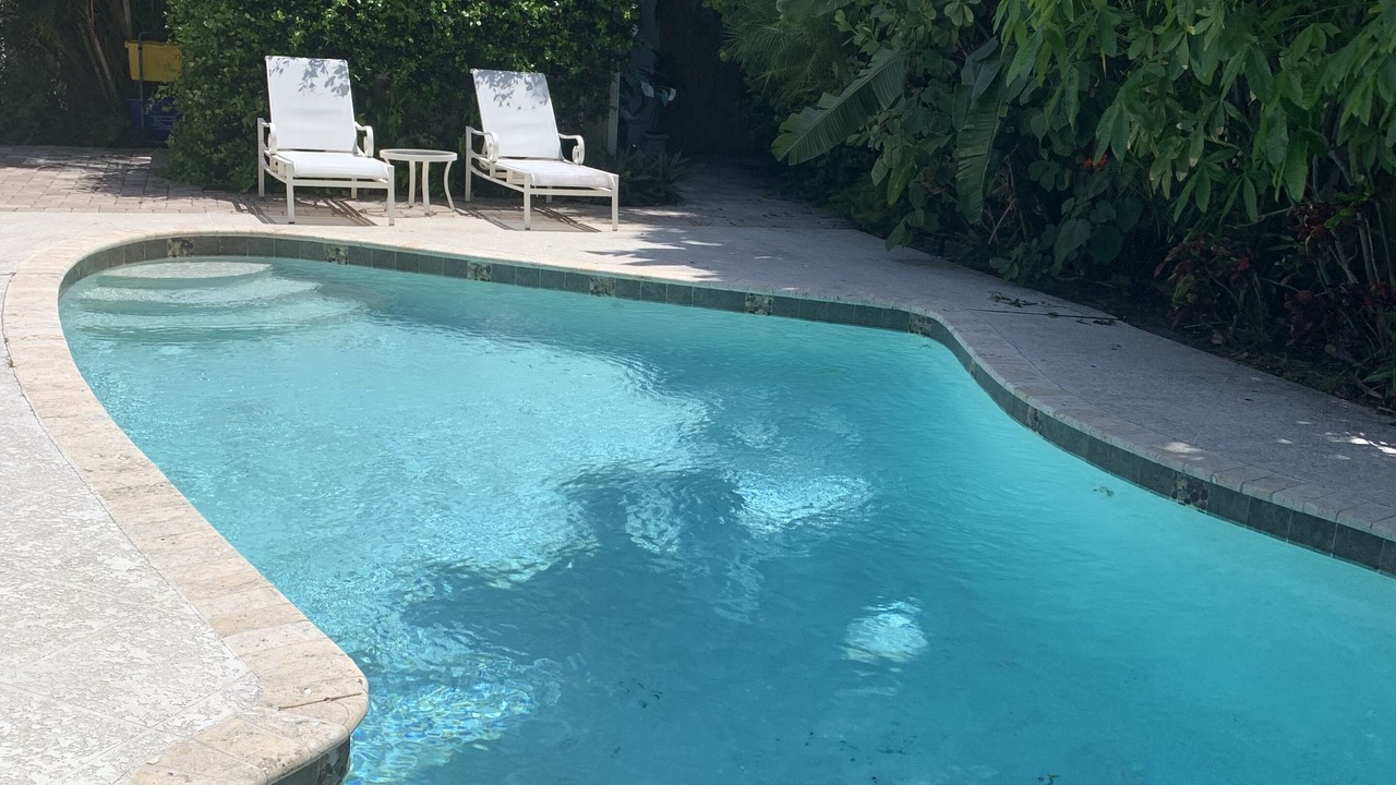 Photo of Outdoor in Old Northwood