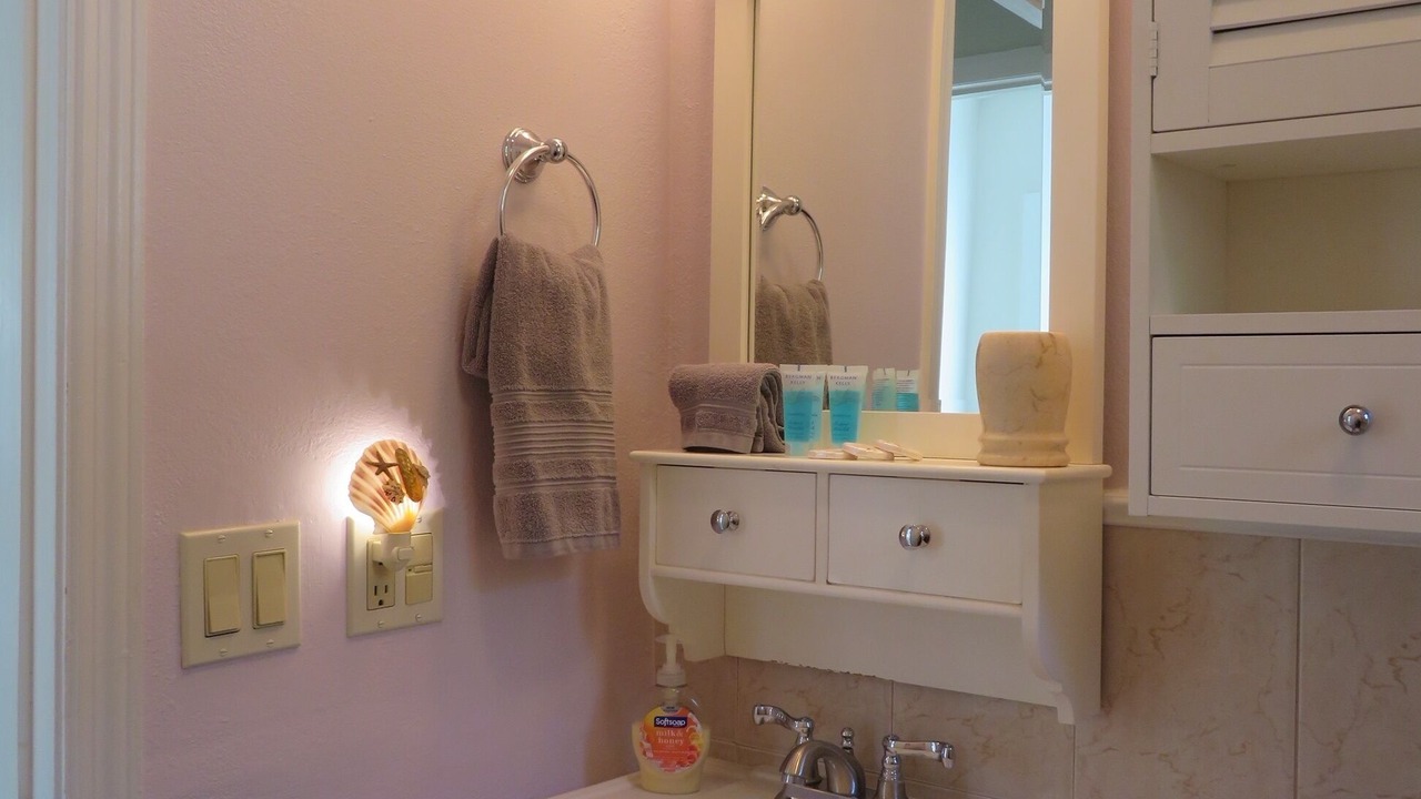 Photo of Bathroom in Historic Old Northeast